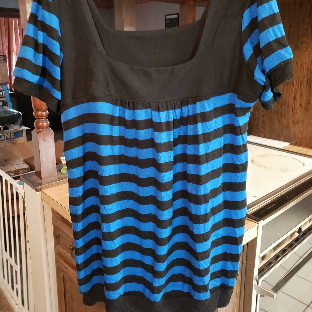 Piper & Blue black & blue sweater size 2x
